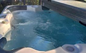 Bas De Villa, 2 Terrasses, Piscine, Spa, Sauna...